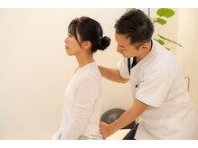 のと整体 金沢本院/産後骨盤矯正/猫背姿勢/骨盤矯正