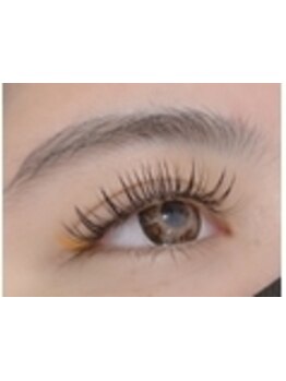 ボリュームのある目元にしたい