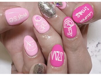 アルーシェ 平井(Alushe)/推し活ネイルデザイン!¥8,800