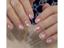 Lucky nailの雰囲気（マグネット+シンプルデザイン）