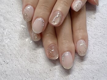 エフツー(F2)/ラグジュアリー