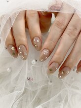 ミア(Mia)/ビジューネイル