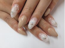 ネイルサロンミキ 横浜(MIKI)/アイス白ブラウン手描きフラワー