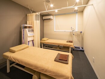 トリアス鍼灸接骨院/個室