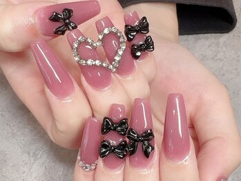 ココネイル(COCO NAIL)の写真/【美しいフォルムにこだわり!!】チップ/スカルプの長さ出しで美しい指先に◆高技術な施術でモチも抜群♪