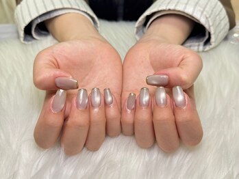 ロエン 北岡崎(ROEN)/マグネット×先端ミラー