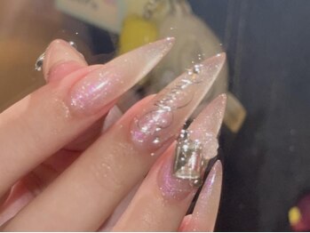 ジェミーネイル エビス(Jemiy nail ebisu)/ピンクマグネットビジュー