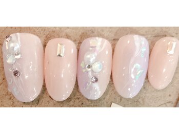 サロンドパール(Salon de Pearl)/ネイル始めました