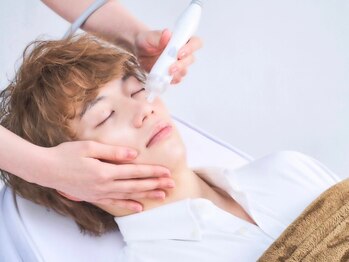 ベベ 福井丸岡店(Be'be')の写真/【男性美容は当たり前の新しい時代へ！】毛穴レス肌で清潔感UP◎肌で好印象なイメージを手に入れませんか？