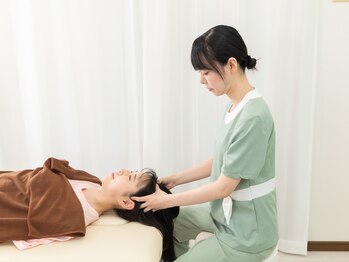 みらりの写真/【極上の癒し】人気のヘッドスパで日々の疲れをリセット◎首肩のデコルテまでしっかりケア！