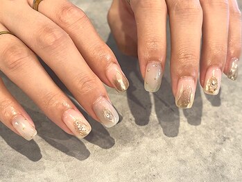 サロンビレッジ ヒロシマ(SALONVILLAGE Hiroshima)の写真/マグネットネイル6000円◎ニュアンスシンプルネイル、繊細アートまで♪【ワンホンネイル/韓国風ネイル】