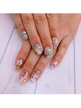 アイル ビューティーサロン(Airu Beauty Salon)/ストーンキラキラネイル