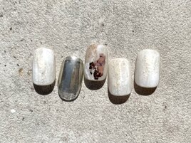 ホワイトニュアンスネイル　5