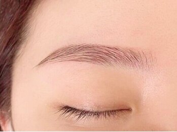 リアウェイク(Reawayke)の写真/【美眉wax&パリジェンヌ★9,680円】お顔の印象を左右する大事なパーツ、アイブロウはプロにお任せ♪