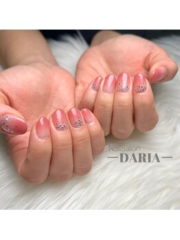 ダリア(Daria)/ショートネイル/オフィス