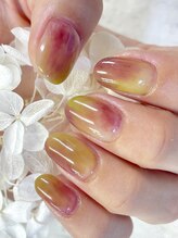 ネイルサロン コモド(comodo) kana