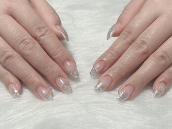 EmaNail 奈良新大宮　パラジェル・フィルイン取り扱い【12/1 NEW OPEN（予定）】/ラメグラデーション