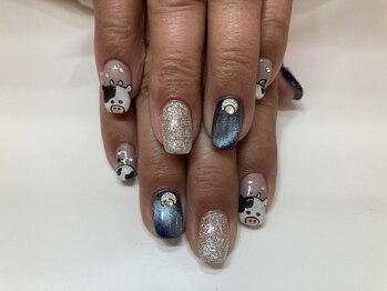 ティーエヌ 本厚木店/季節のデザイン☆1本880円税込