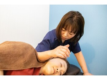 アニュームーン セルバ甲南山手店(a new moon)/肩首の調整