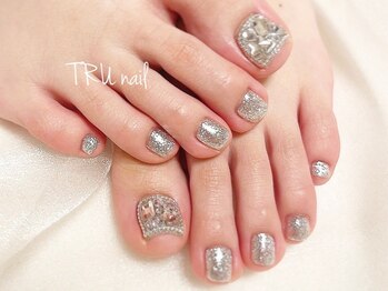 トゥルーネイル アンド アイ 小倉店(TRU NAIL & EYE)の写真/パラジェル変更OK♪【フットやり放題¥4990/ケア込/何色でもOK/ストーン無制限☆】高技術×ハイセンス!!