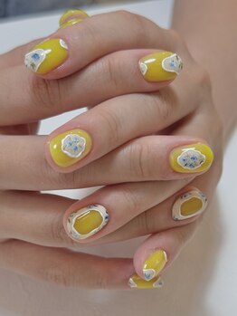 オカユデザイン ネイルワークス(OKAYU DESIGN Nailworks)/pop&mood