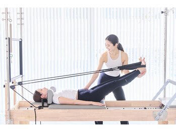 《整体×マシンピラティススタジオ》La pilates鹿児島店【ラピラティス】の写真/〈新感覚痩身★〉当店でしかできない整体とピラティスを組み合わせた美ライン作る痩身ピラティス!