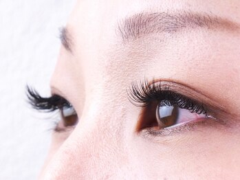 ネイル&アイラッシュ ルミア(Nail & Eyelash LUMIA)/☆艶黒プレミアムセーブル☆