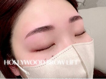 シル 中崎町(Cil)/眉毛wax/ハリウッドブロウリフト