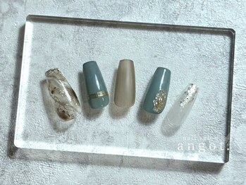 アンガット(angot.)/ニュアンスネイル