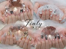 フィアリー(Fialy)