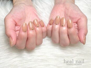 ヒールネイル(heal nail)/ナチュラルbeige×スタッズ