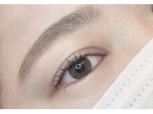 ネイルアンドアイラッシュ アヴィ(Nail and Eyelash A'vi)/カールデザイン/ケア付き