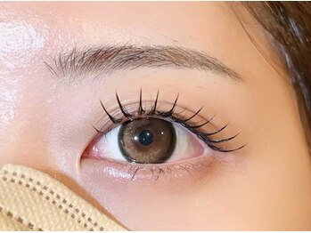 ニクシーアイブティック(Nixie Eye Boutique)/エクステパーマ/&Healthy