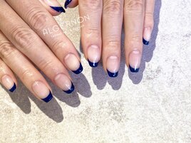 フレンチネイル