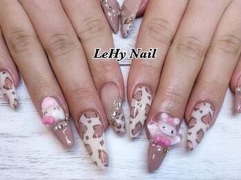 レヒネイル(LeHy nail)/レオパード×キャラクターネイル