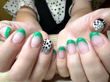 アミュリー ネイル アトリエ(Amury nail atelier)/フレンチ クリア ドット 大人