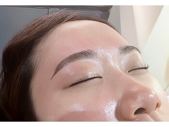 ビューティズムラウンジ 本郷三丁目店(Beautism Lounge)/【眉毛】ハリウッドブロウリフト