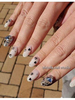 ウルステラ(ulstella)/キラキラ埋めつくしネイル