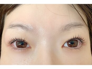 ネイルアート ユニ(Nail Art UNI)/まつ毛パーマ