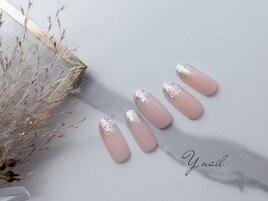 ピンクのラメグラデザイン