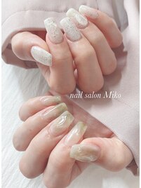 クリア　ニュアンスネイル