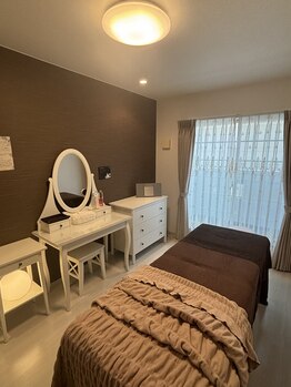 サロン ド フィエルテ(サロン ド・フィエルテ)/2階エステルーム