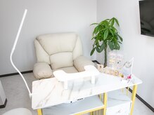 白を基調とした落ち着いたプライベート空間。