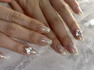 ホワイトオーロラネイル