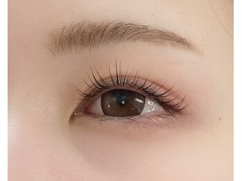 ラフィーネ(Raffine)/アッパーリフトカールデザイン