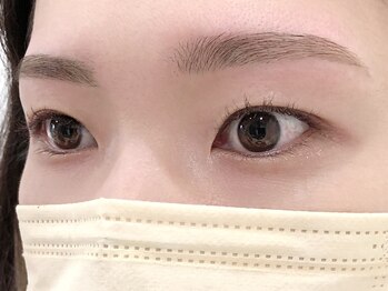 ジョリー(jolie)/平行アーチで優しい印象に