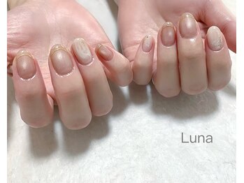 ルナ(Luna)/