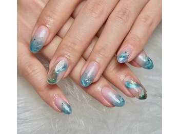 Xinhnailsの写真/大人可愛い上品デザイン*豊富なカラーで理想の指先へ!