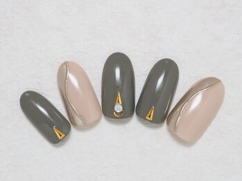 シックネイル(CHIC nail)/くすみカラー×ミラーアート