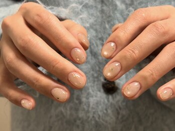 スル(SEULE)の写真/爪の長さや形に左右されず、どんな爪も指先からお洒落に。自爪をいたわるフィルイン&パラジェル施術。